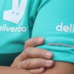 Deliveroo goes down for hundreds just before lunch