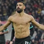 Southampton 2-3 Liverpool: Mohamed Salah scores twice as Reds move eight points clear at Premier League summit