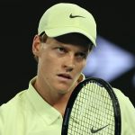 Australian Open: Jannik Sinner dominates Alex de Minaur to set up meeting with Ben Shelton in Melbourne