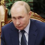 Russian oligarchs with links to Kremlin face UK ban under new sanctions