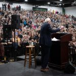 As Thousands Attend His ‘Stop Oligarchy Tour’ Rallies, Bernie Sanders Becomes a Face of the Anti-Trump Resistance