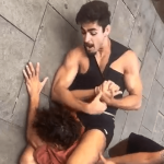Shock moment ‘jewellery thief’ is taken down & put in a ‘lion killer’ chokehold by black belt tourists in hols hotspot