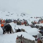 Hundreds of climbers rescued from Mount Everest after massive snowstorm